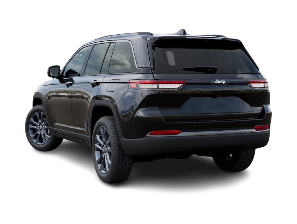 Thumbnail: 2026 Jeep Grand Cherokee - 4