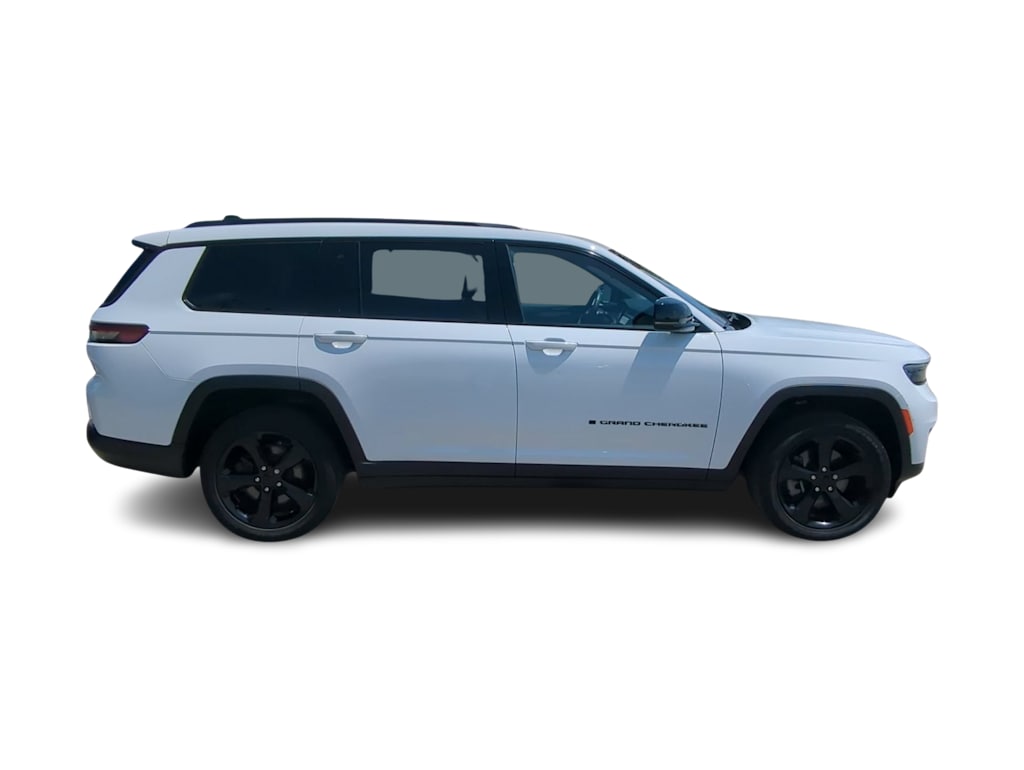 Thumbnail: 2022 Jeep Grand Cherokee L - 21