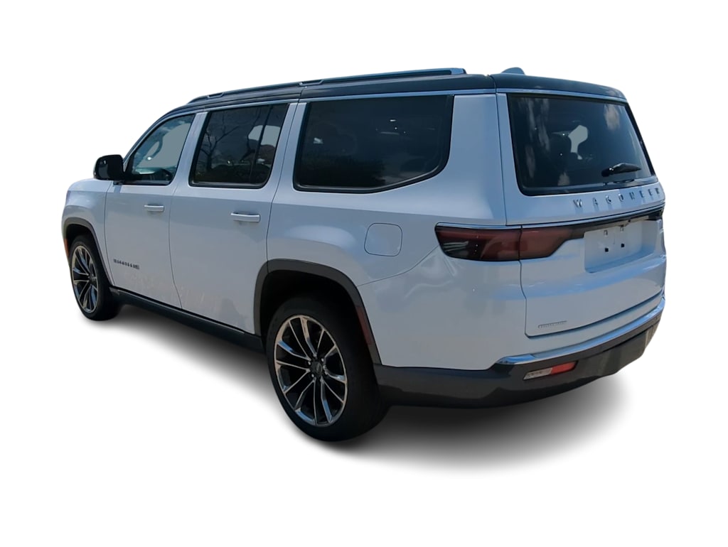 Thumbnail: 2022 Jeep Wagoneer - 4