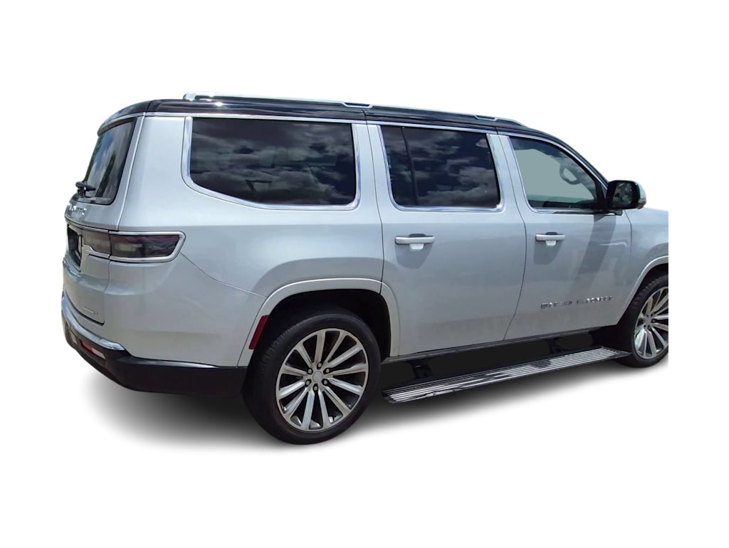 Thumbnail: 2022 Jeep Grand Wagoneer - 23