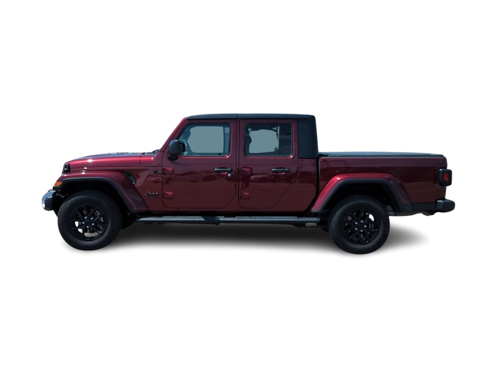 Thumbnail: 2021 Jeep Gladiator - 3