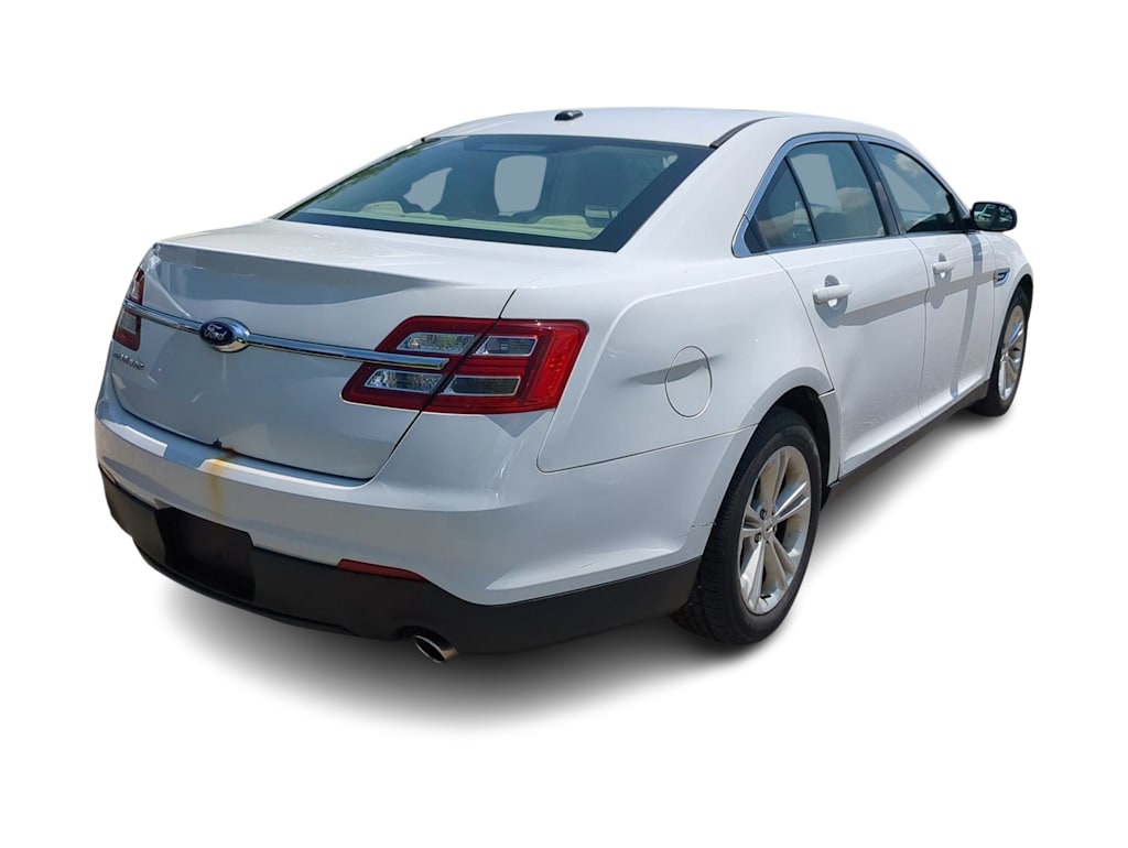 Thumbnail: 2015 Ford Taurus - 20