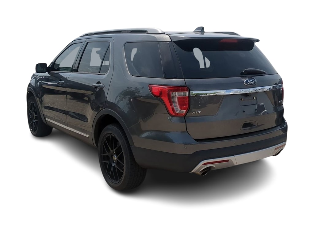 Thumbnail: 2017 Ford Explorer - 4