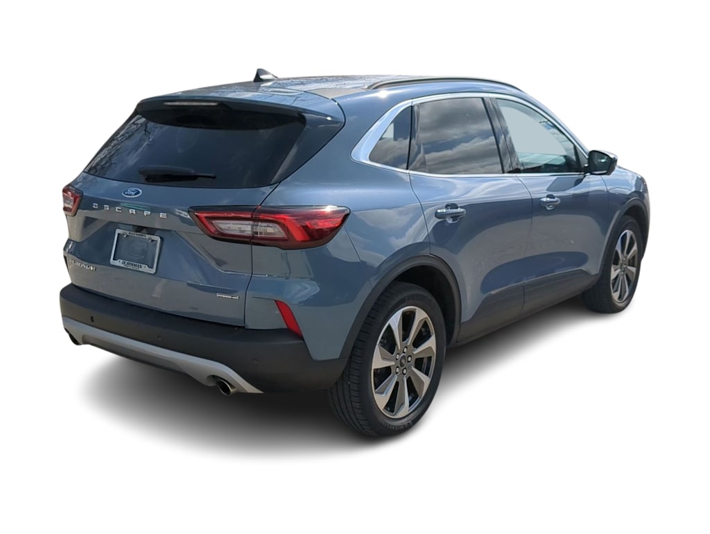 Thumbnail: 2023 Ford Escape - 21
