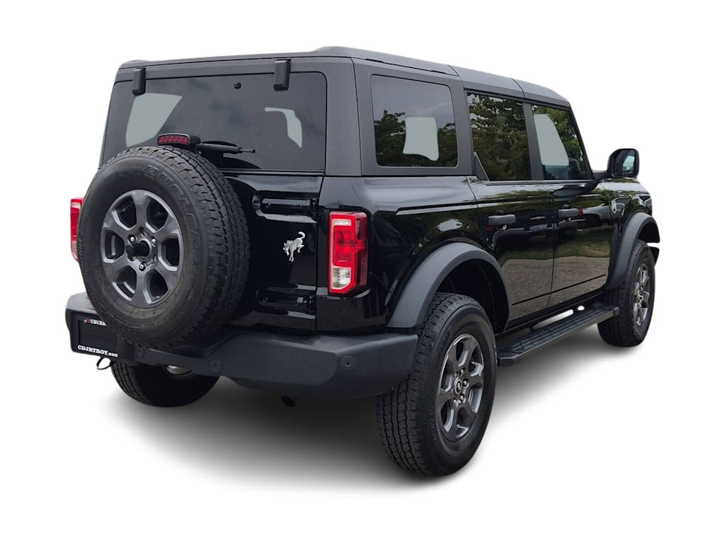 Thumbnail: 2023 Ford Bronco - 21
