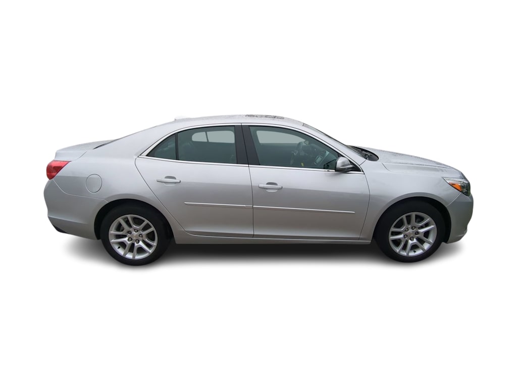 Thumbnail: 2016 Chevrolet Malibu - 22