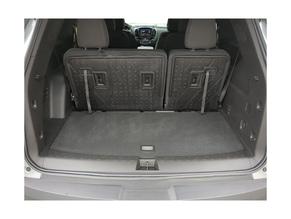 Thumbnail: 2023 Chevrolet Traverse - 17