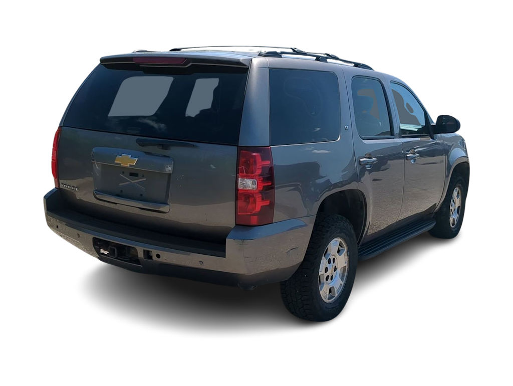 Thumbnail: 2013 Chevrolet Tahoe - 21