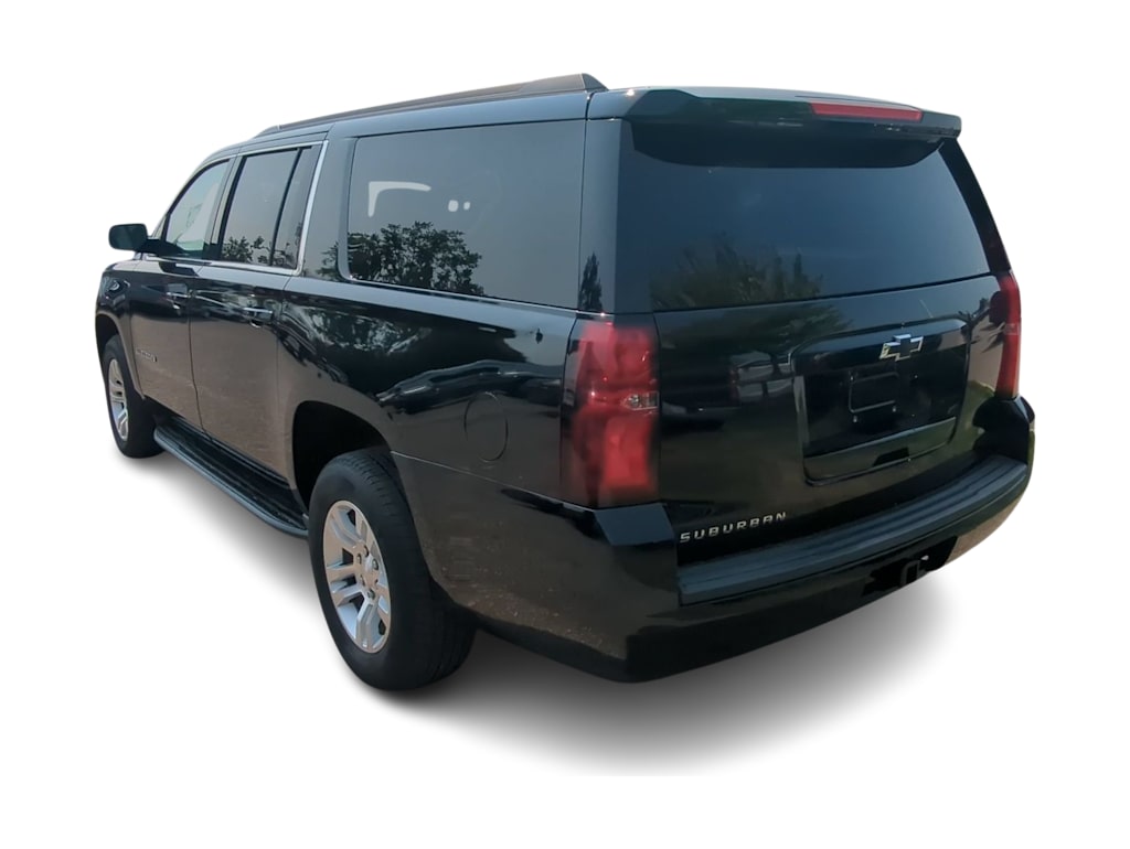 Thumbnail: 2019 Chevrolet Suburban - 4