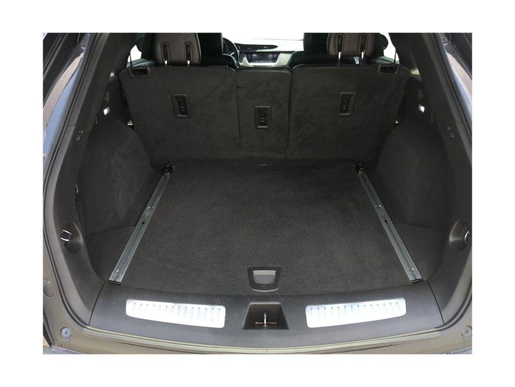 Thumbnail: 2017 Cadillac XT5 - 16