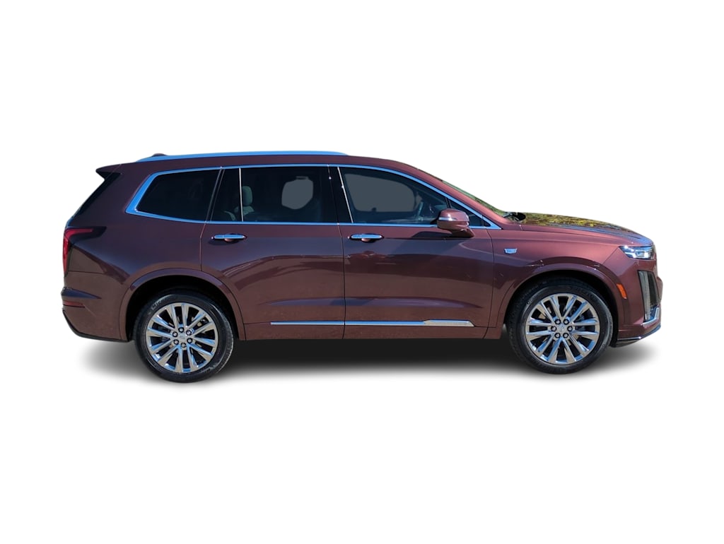 Thumbnail: 2022 Cadillac XT6 - 24