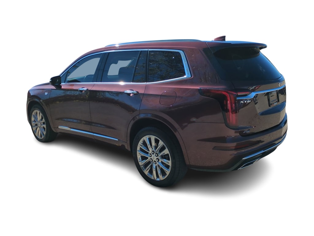 Thumbnail: 2022 Cadillac XT6 - 4