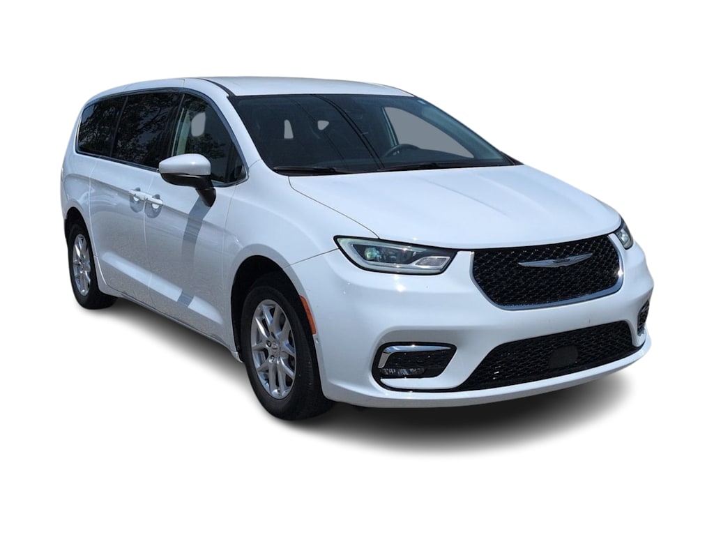 Thumbnail: 2023 Chrysler Pacifica - 19