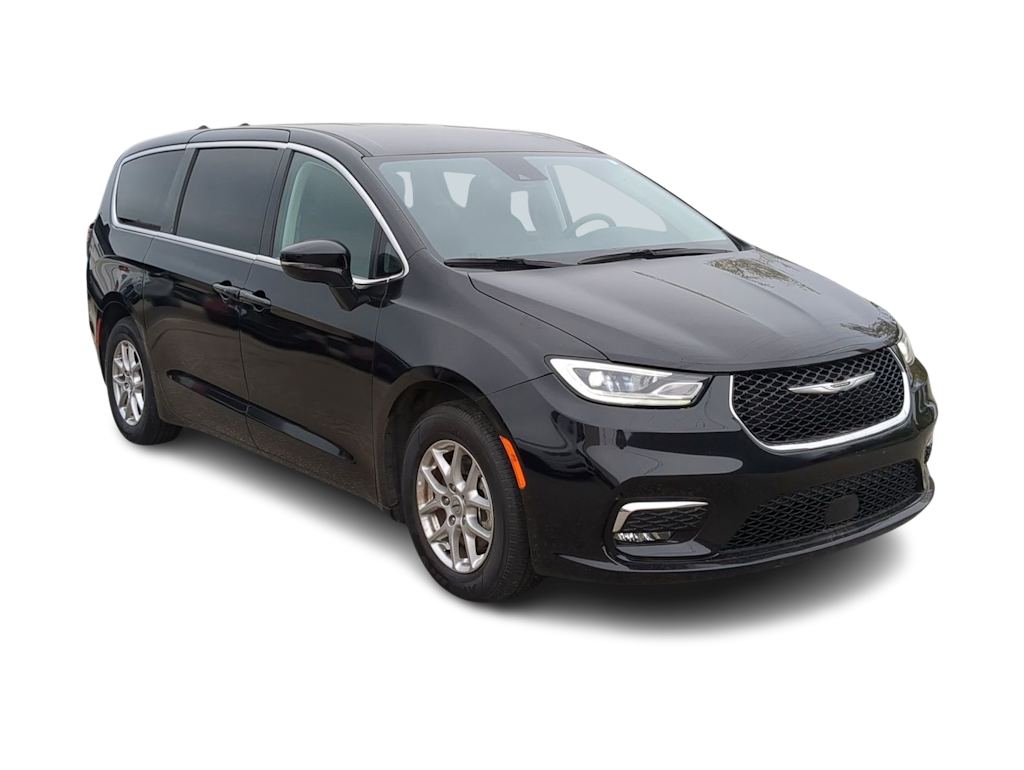 Thumbnail: 2024 Chrysler Pacifica - 19