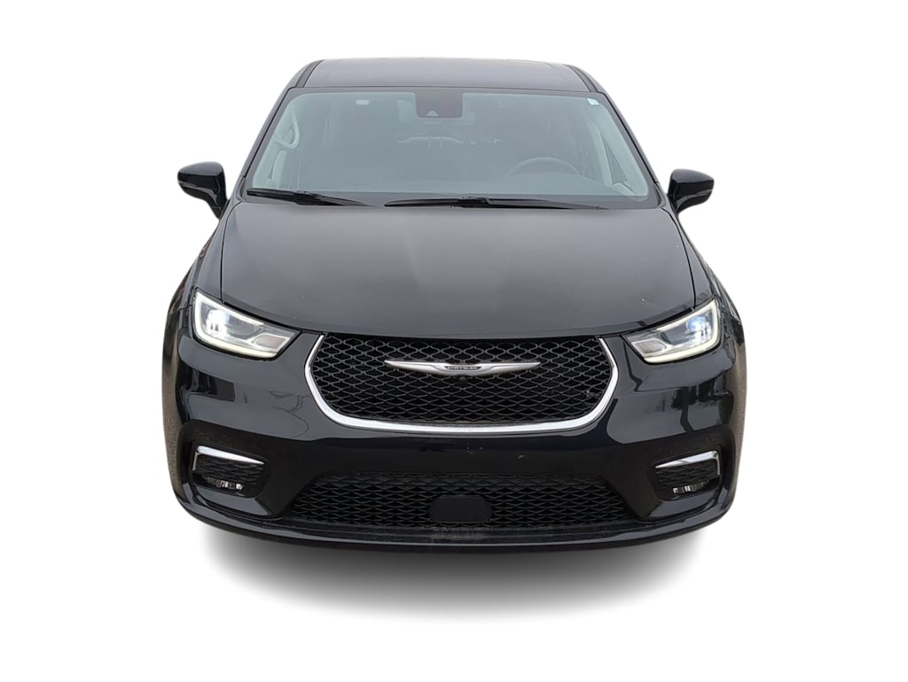 Thumbnail: 2024 Chrysler Pacifica - 6