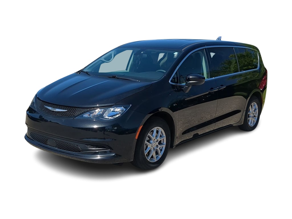 Thumbnail: 2022 Chrysler Voyager - 21