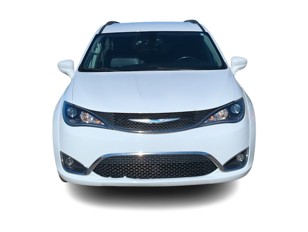 Thumbnail: 2018 Chrysler Pacifica - 6