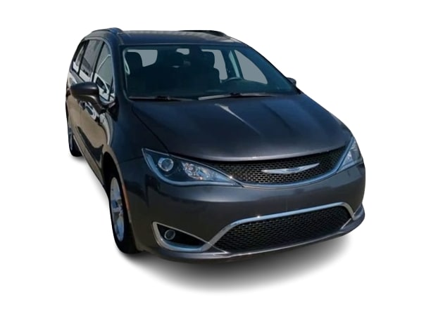 2019 Chrysler Pacifica  19