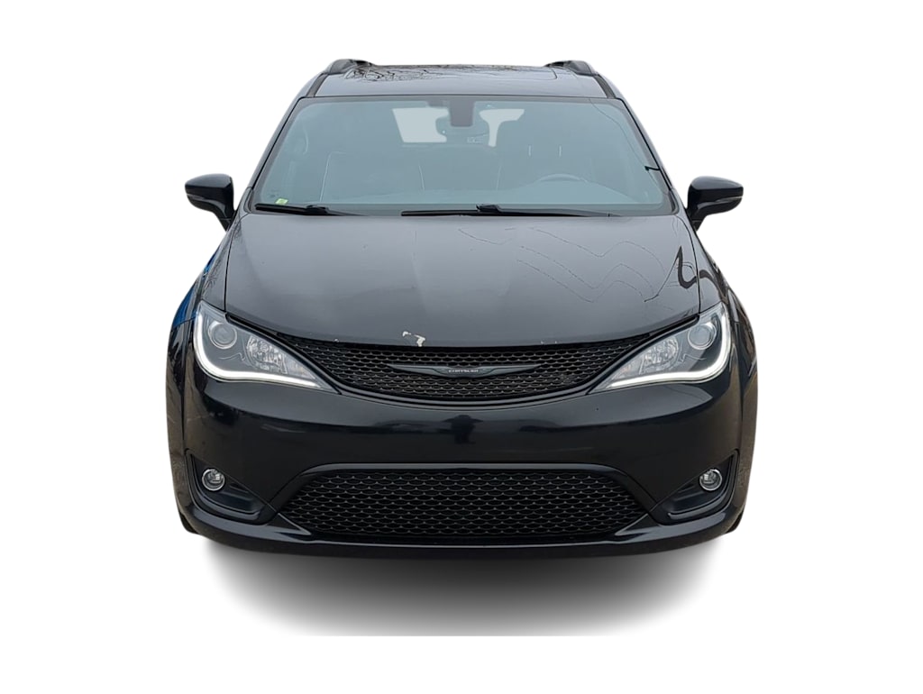 Thumbnail: 2019 Chrysler Pacifica - 20