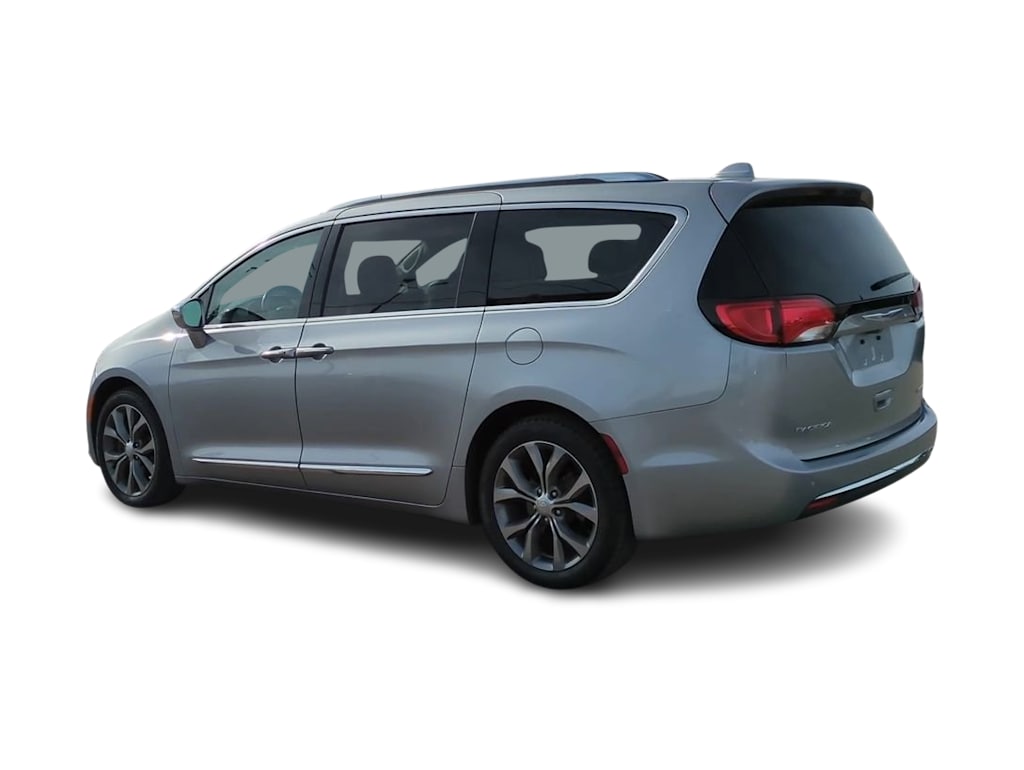 2018 Chrysler Pacifica Limited 4