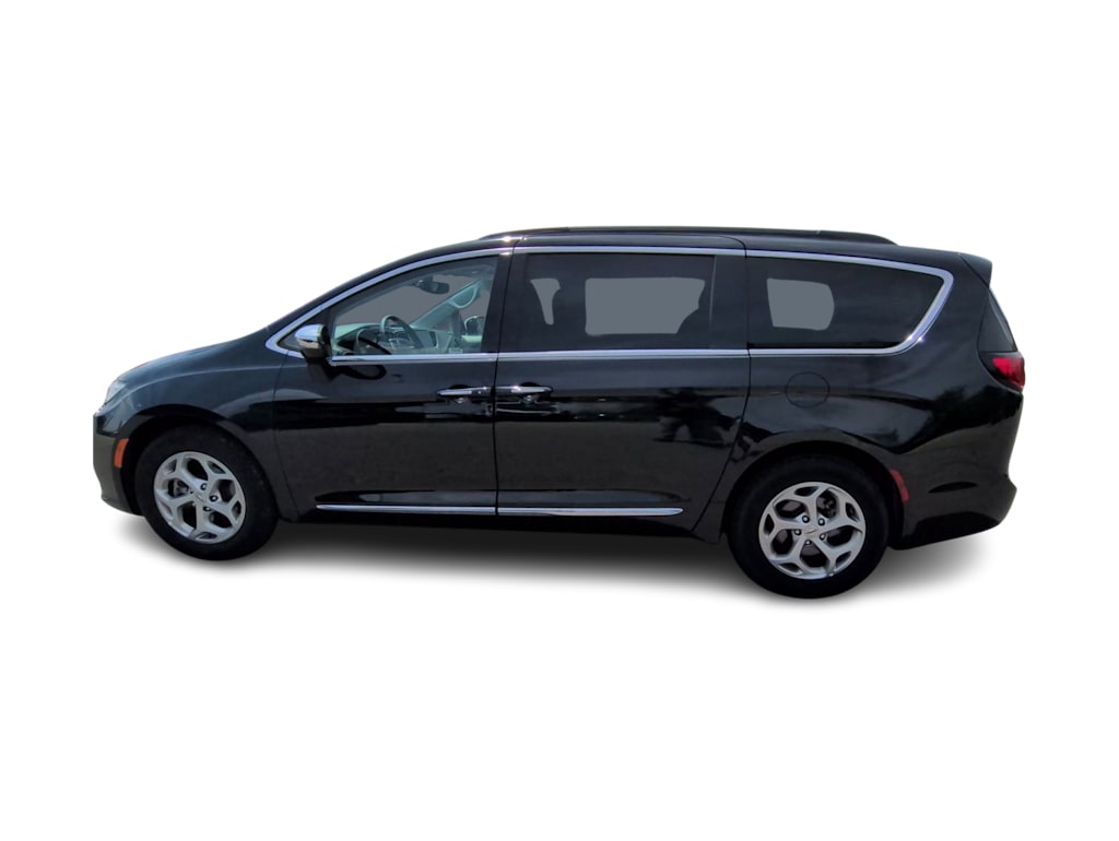 Thumbnail: 2023 Chrysler Pacifica - 20