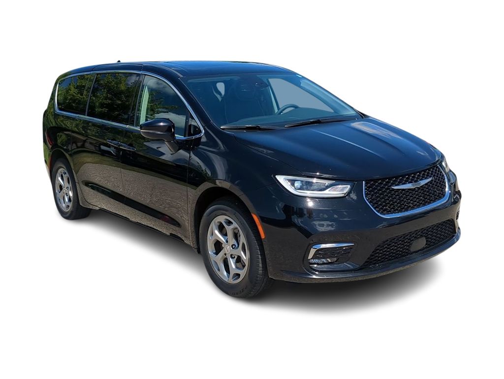 Thumbnail: 2024 Chrysler Pacifica - 19