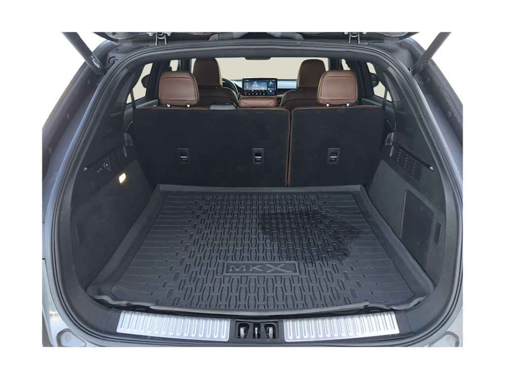 Thumbnail: 2022 Lincoln Nautilus - 16