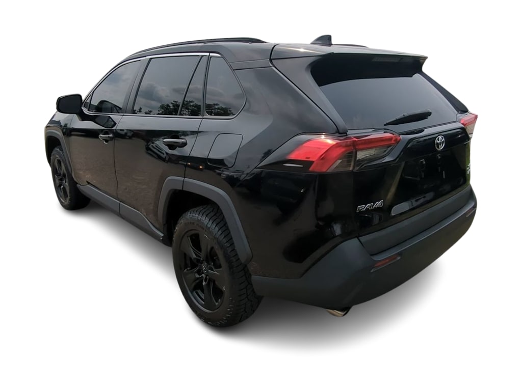 Thumbnail: 2021 Toyota RAV4 - 4