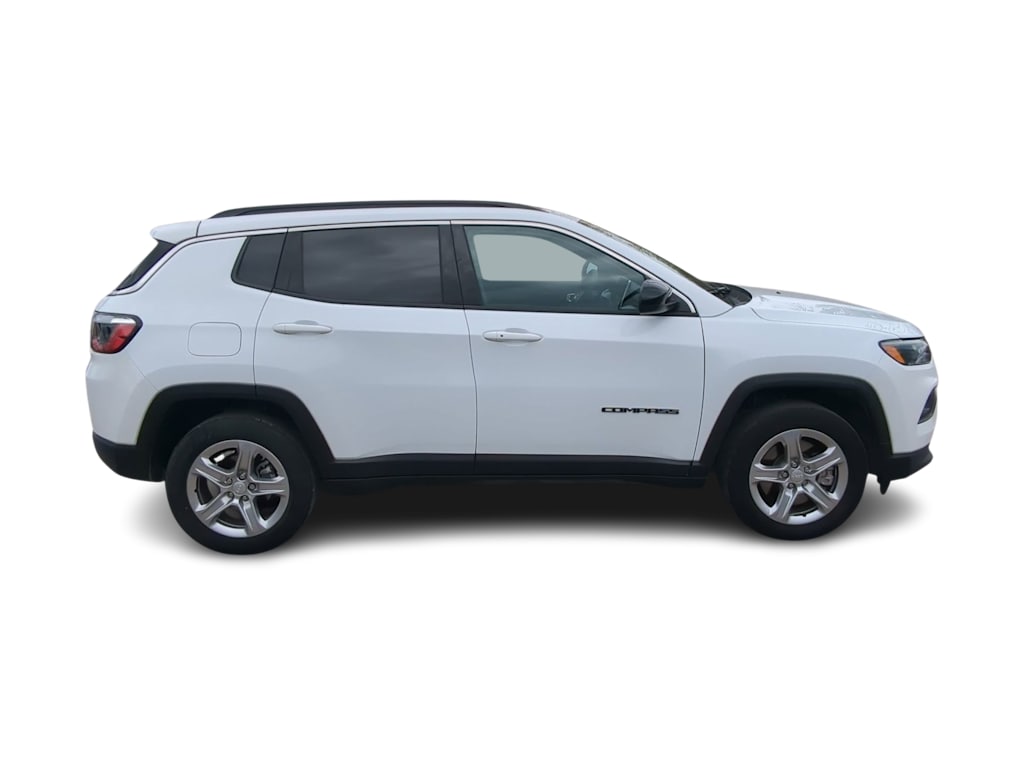 Thumbnail: 2024 Jeep Compass - 23