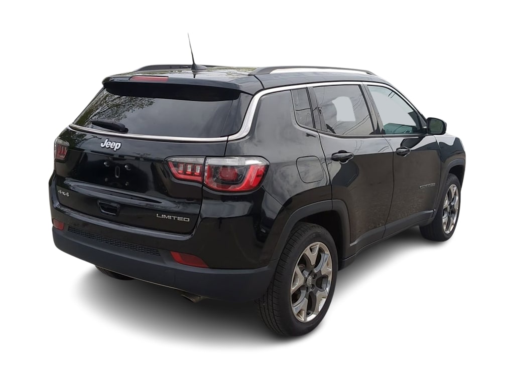 Thumbnail: 2018 Jeep Compass - 22