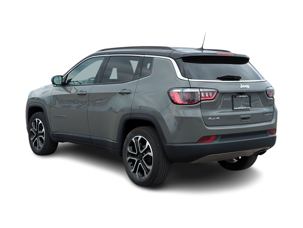 Thumbnail: 2022 Jeep Compass - 4