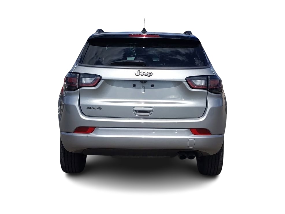 2022 Jeep Compass Limited 5