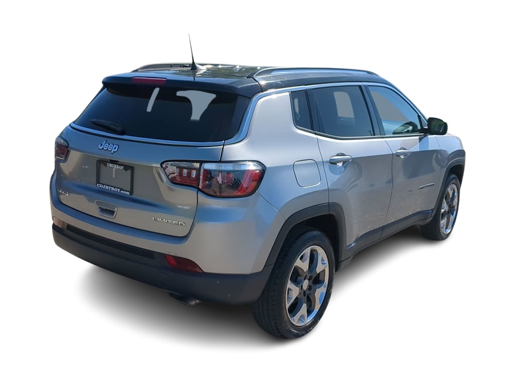 Thumbnail: 2018 Jeep Compass - 22