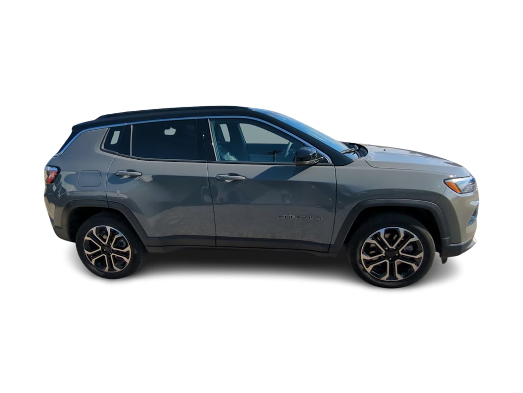 Thumbnail: 2023 Jeep Compass - 22
