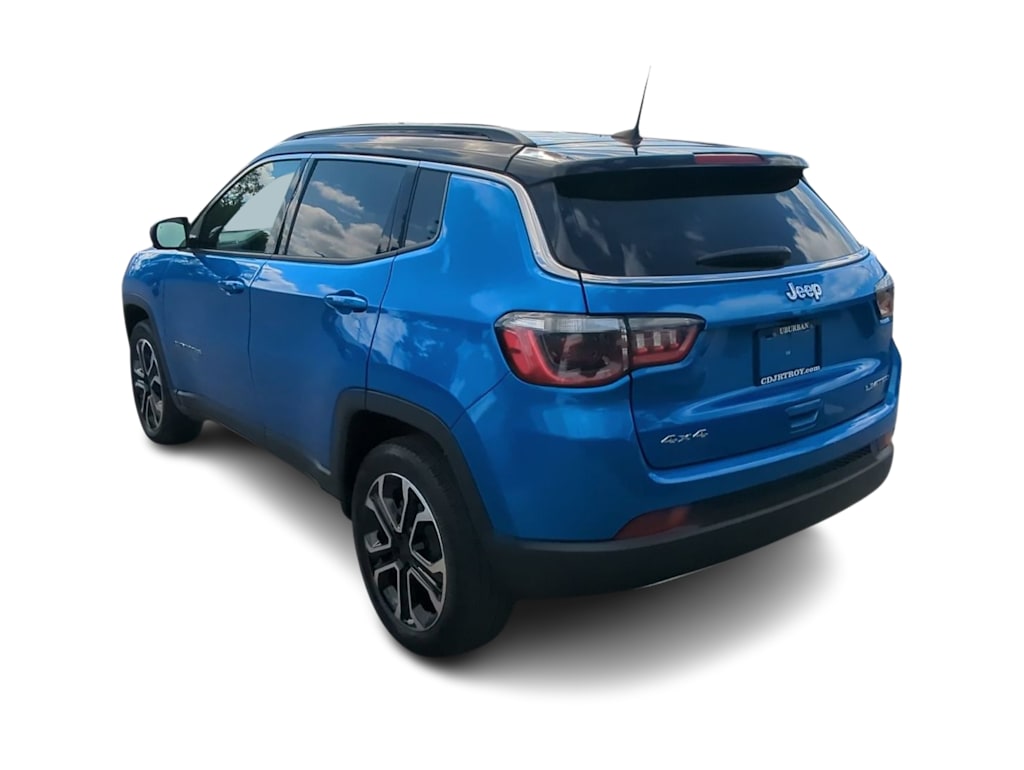 Thumbnail: 2023 Jeep Compass - 4