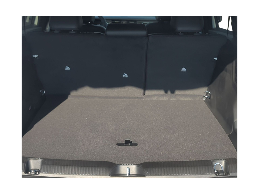 Thumbnail: 2026 Jeep Cherokee - 16