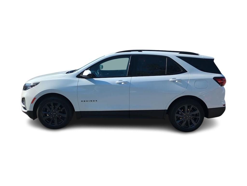 Thumbnail: 2022 Chevrolet Equinox - 3