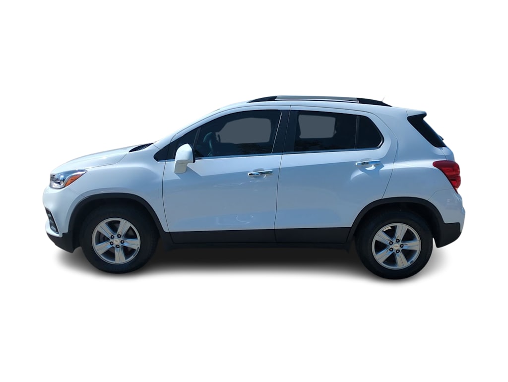 Thumbnail: 2019 Chevrolet Trax - 3