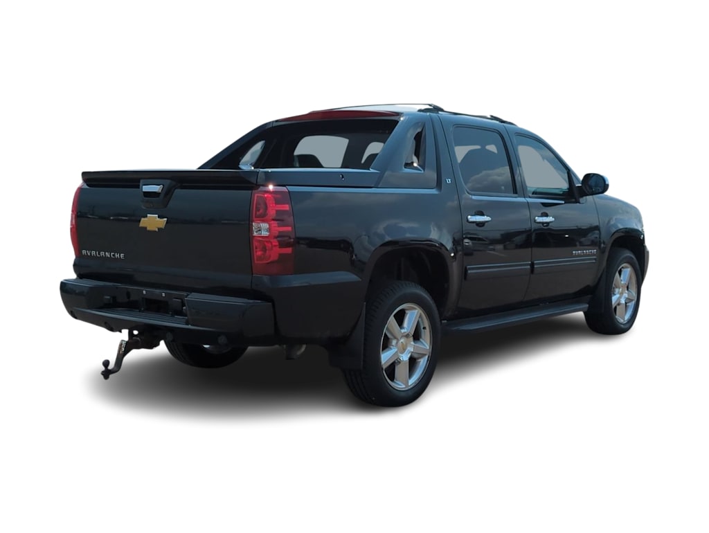 Thumbnail: 2012 Chevrolet Avalanche 1500 - 21