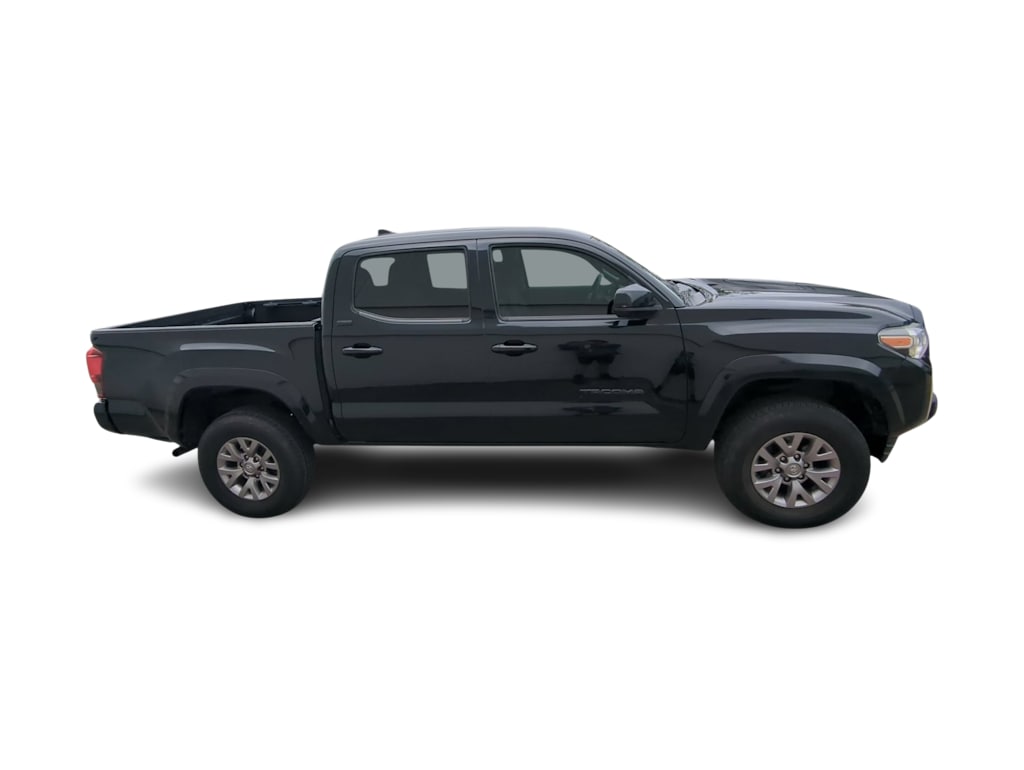 Thumbnail: 2019 Toyota Tacoma - 19
