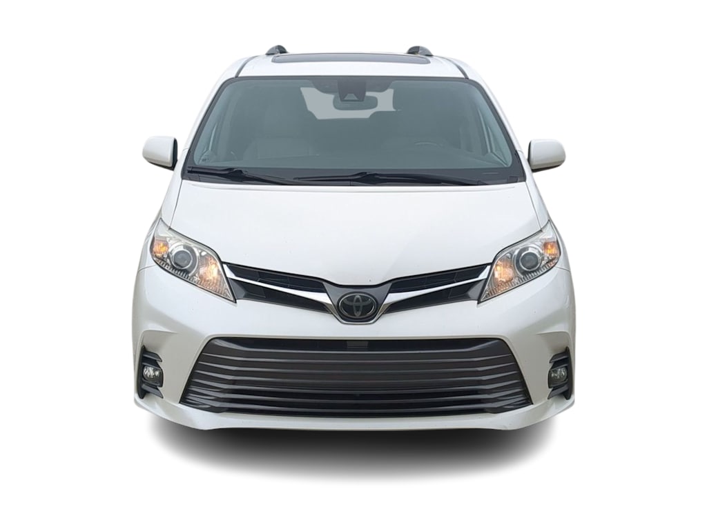 Thumbnail: 2020 Toyota Sienna - 6