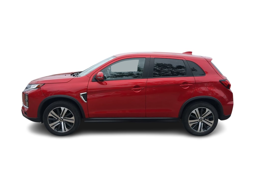 Thumbnail: 2023 Mitsubishi Outlander Sport - 3