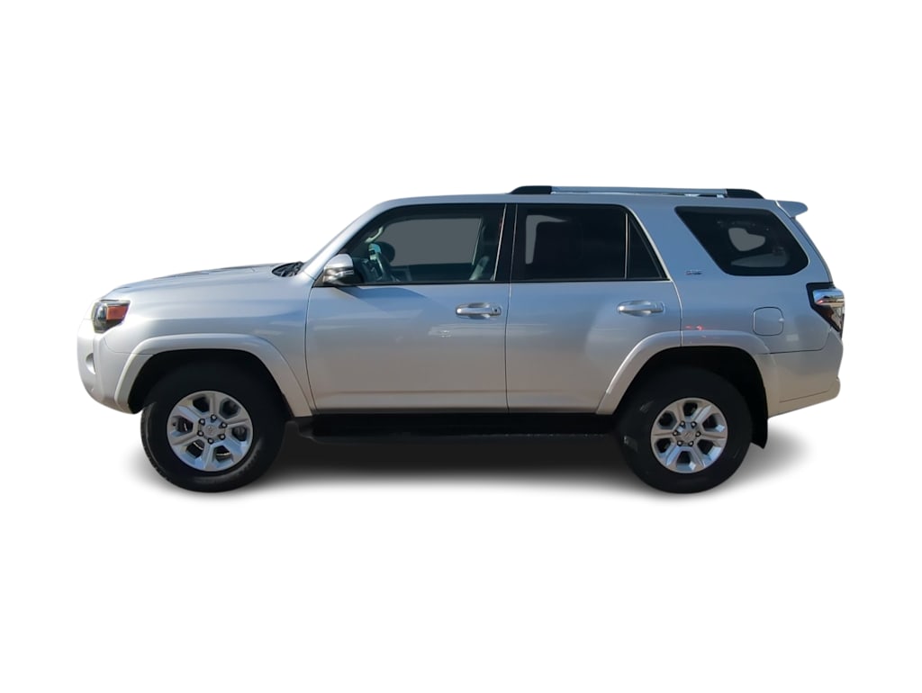 Thumbnail: 2020 Toyota 4Runner - 3