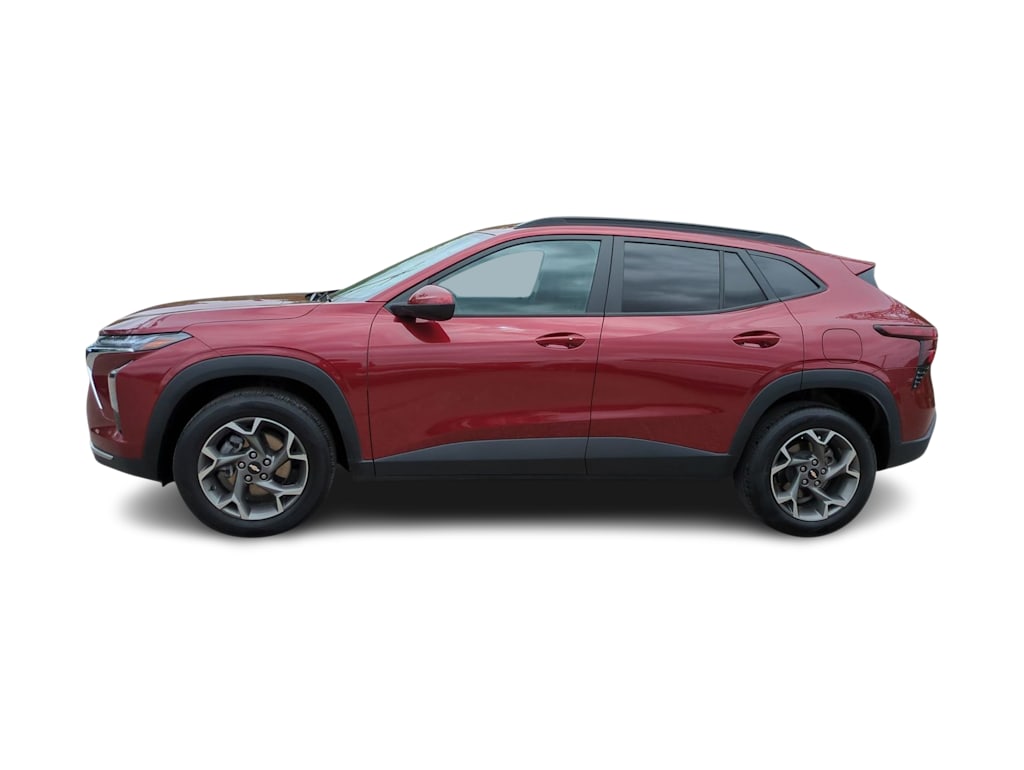 Thumbnail: 2025 Chevrolet Trax - 3