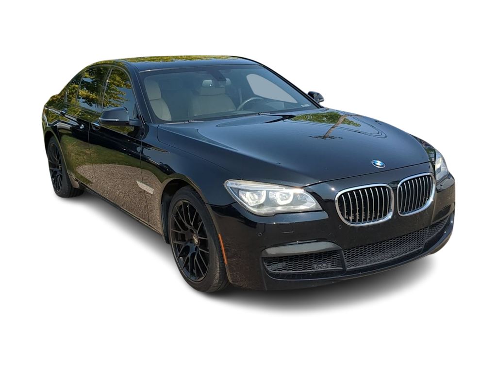 Thumbnail: 2014 BMW 7 Series - 18