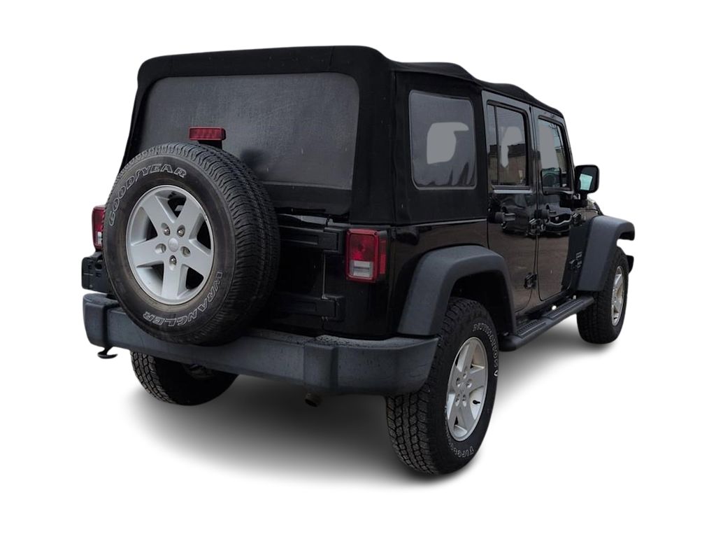 Thumbnail: 2016 Jeep Wrangler - 19