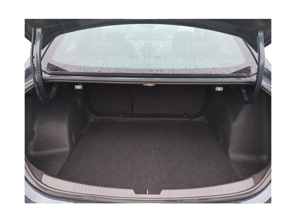 Thumbnail: 2020 Chevrolet Malibu - 17