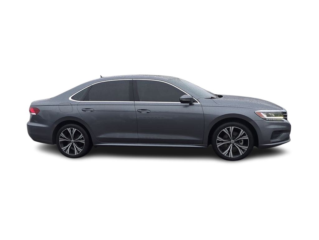 Thumbnail: 2022 Volkswagen Passat - 21