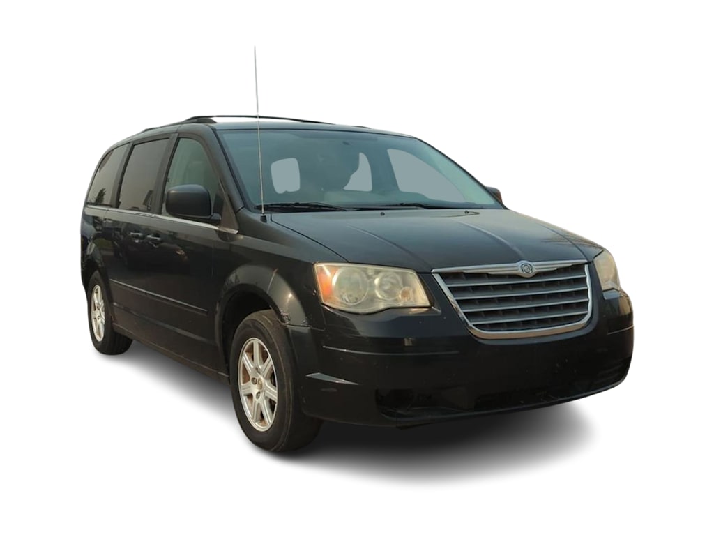 Thumbnail: 2010 Chrysler Town & Country - 21
