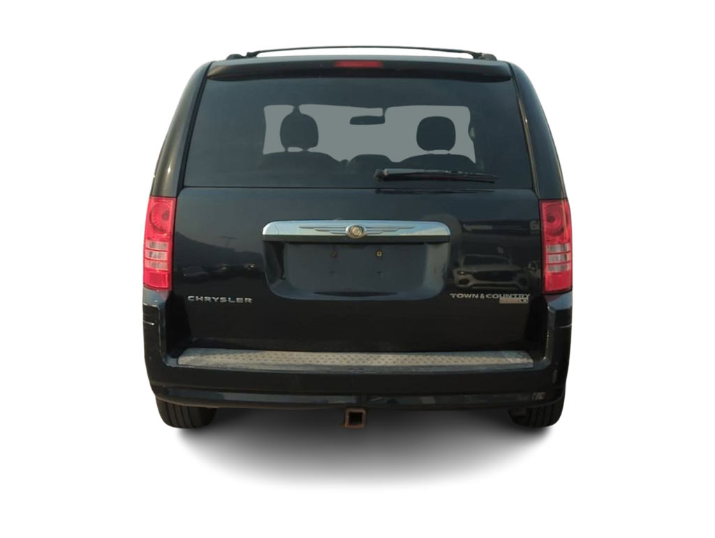 Thumbnail: 2010 Chrysler Town & Country - 5